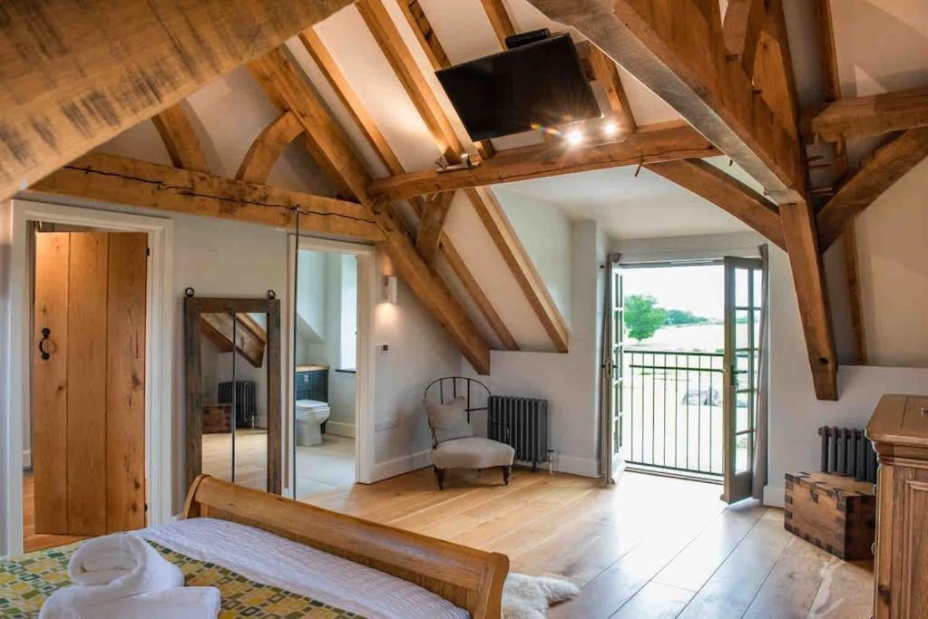 Villa Coed Farm-Hot Tub-Sleeps 12-Near Brecon Exterior foto